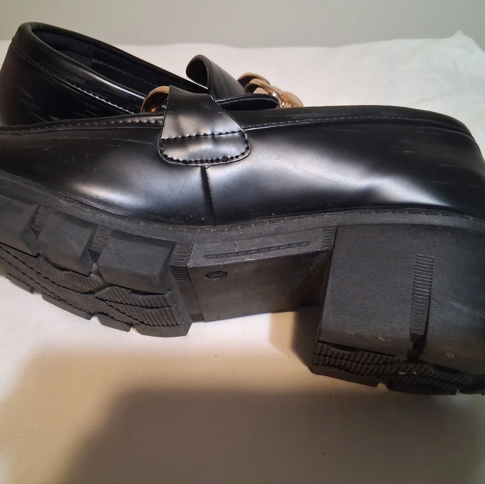 Black Chunky Platform Chain Loafers – Women’s Size 10 TINSTREE Grunge Y2k Trendy